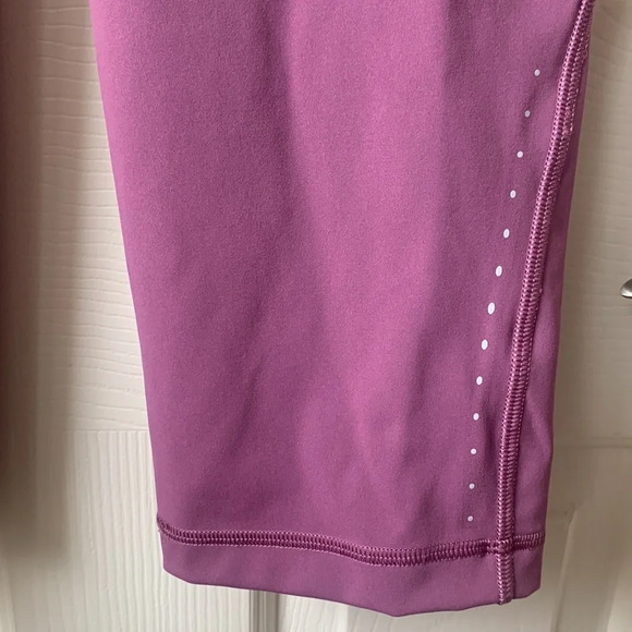 NWT Lululemon Swift Speed HR Crop 21” size 14 Vintage Plum - Picture 3 of 7